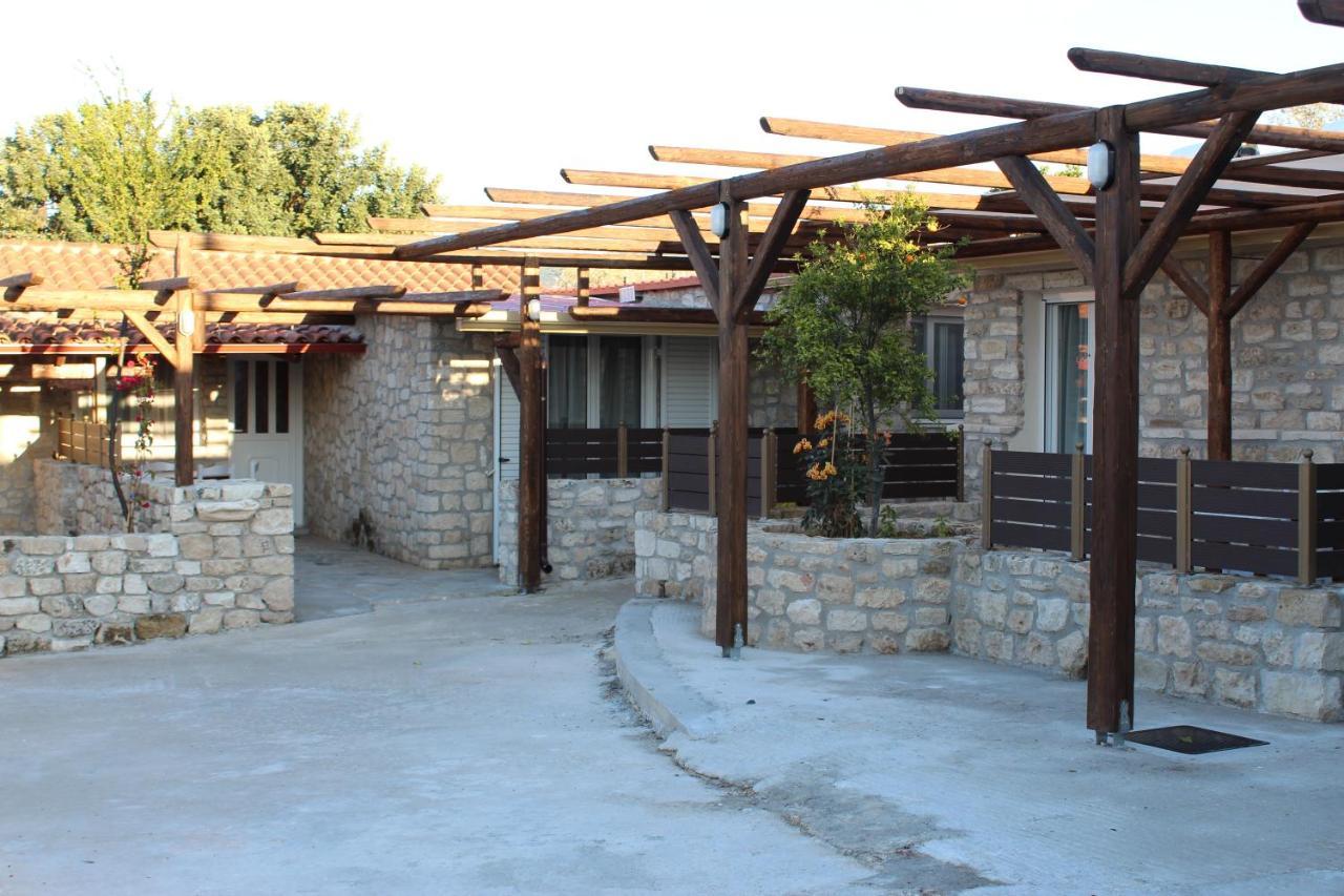 Acrocorinth Apartments Corinth Exterior foto