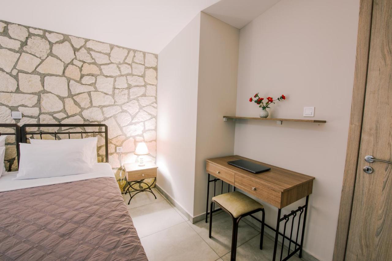 Acrocorinth Apartments Corinth Exterior foto